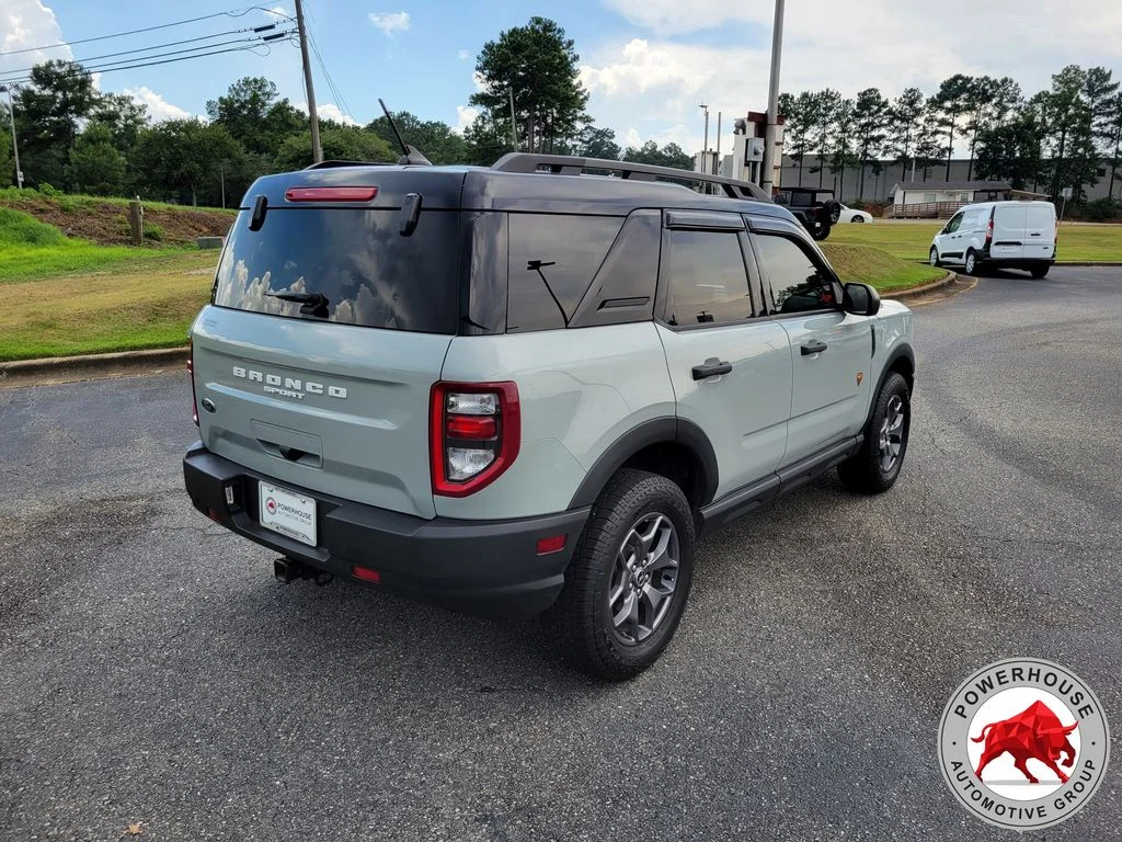 Used 2024 Green Ford Badlands image 5