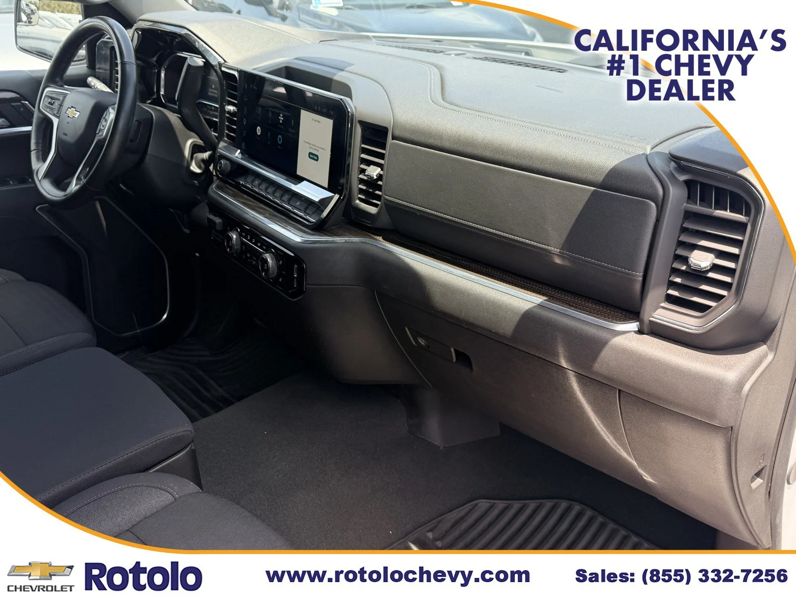 Used 2025 Summit White Chevrolet LT image 7
