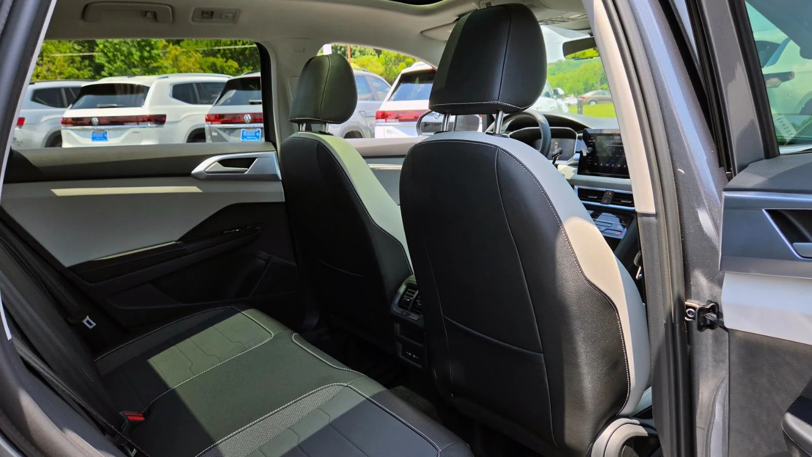 New 2026 GRAY Volkswagen SE image 54