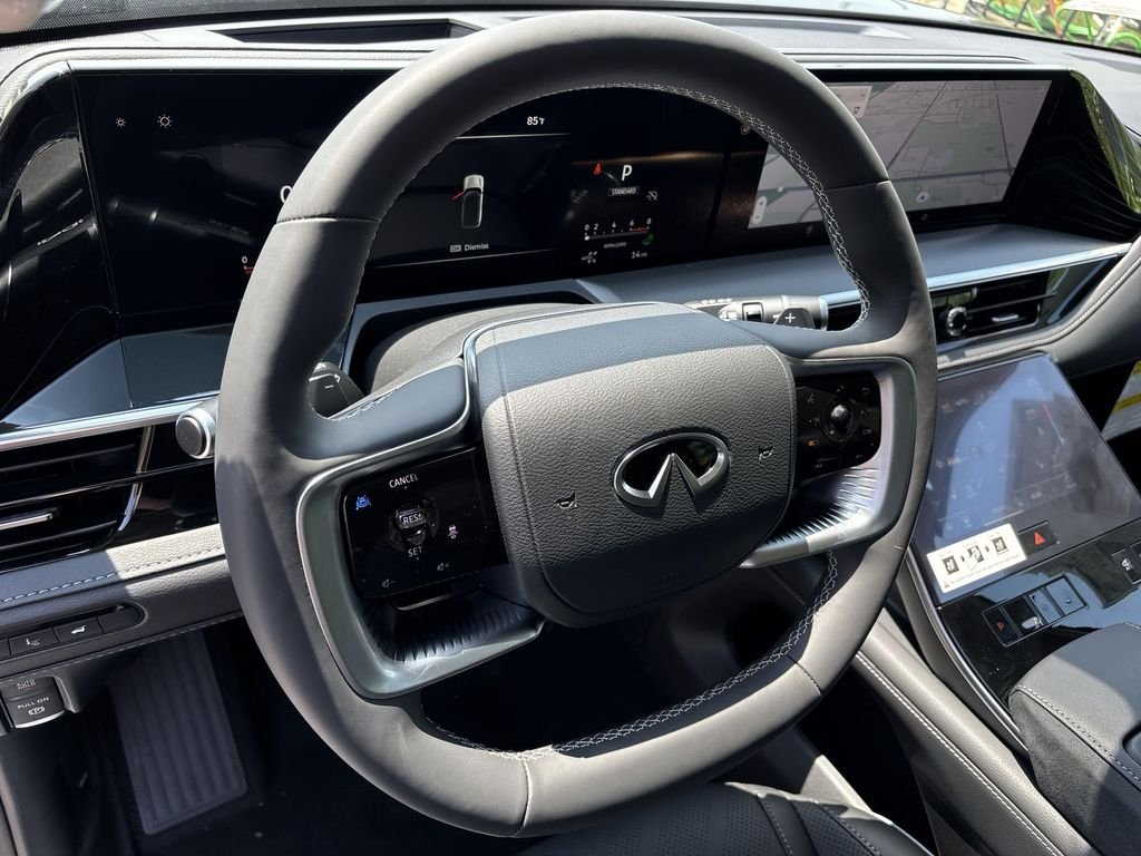 New 2027 DYNAMIC METAL INFINITI Luxe 4WD image 11