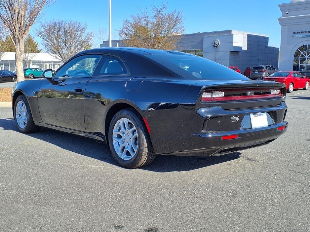 New 2025 Diamond Black Crystal Pearlcoat Dodge R/T image 17