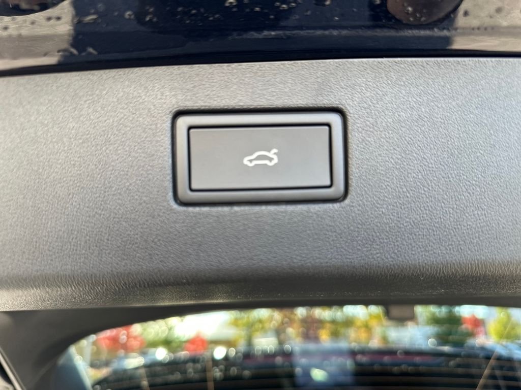 2026 Volkswagen Tiguan SE R-LINE BLACK - Photo 15