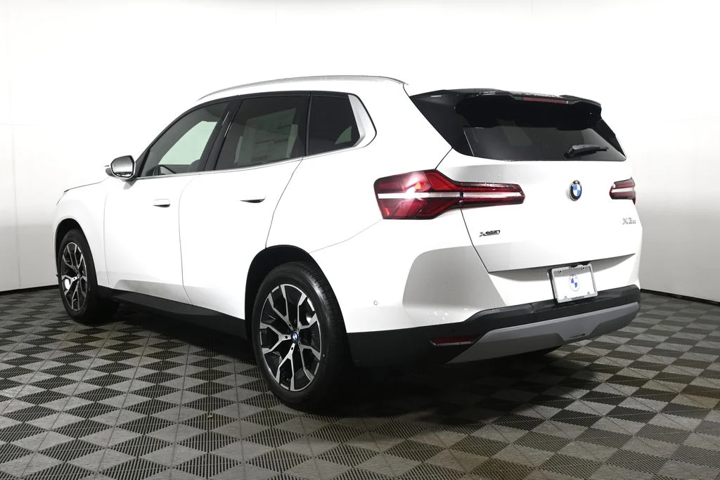 New 2026 White BMW 30 xDrive image 5