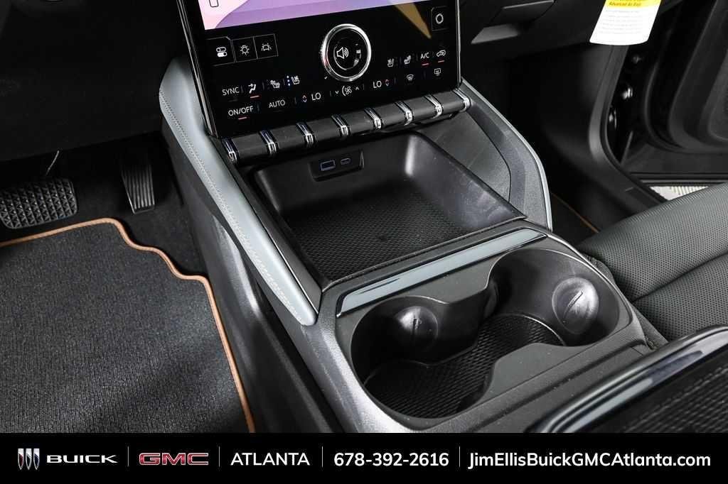 2026 GMC Terrain AT4 - Photo 17