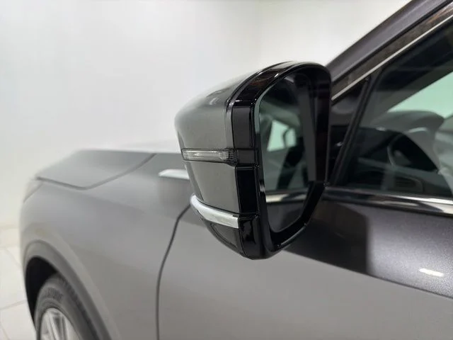 Certified Used 2023 Liquid Carbon Metallic Acura SH-AWD ADVANCE image 9