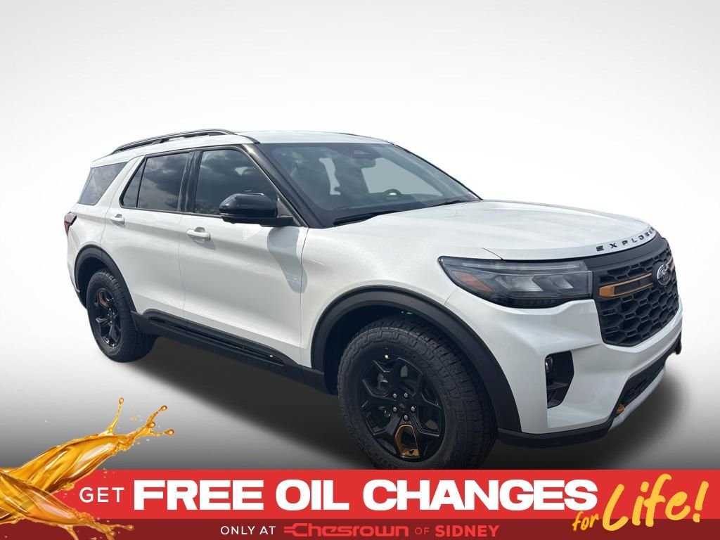 New 2026 Star White Metallic Tri-Coat Ford Tremor® image 9