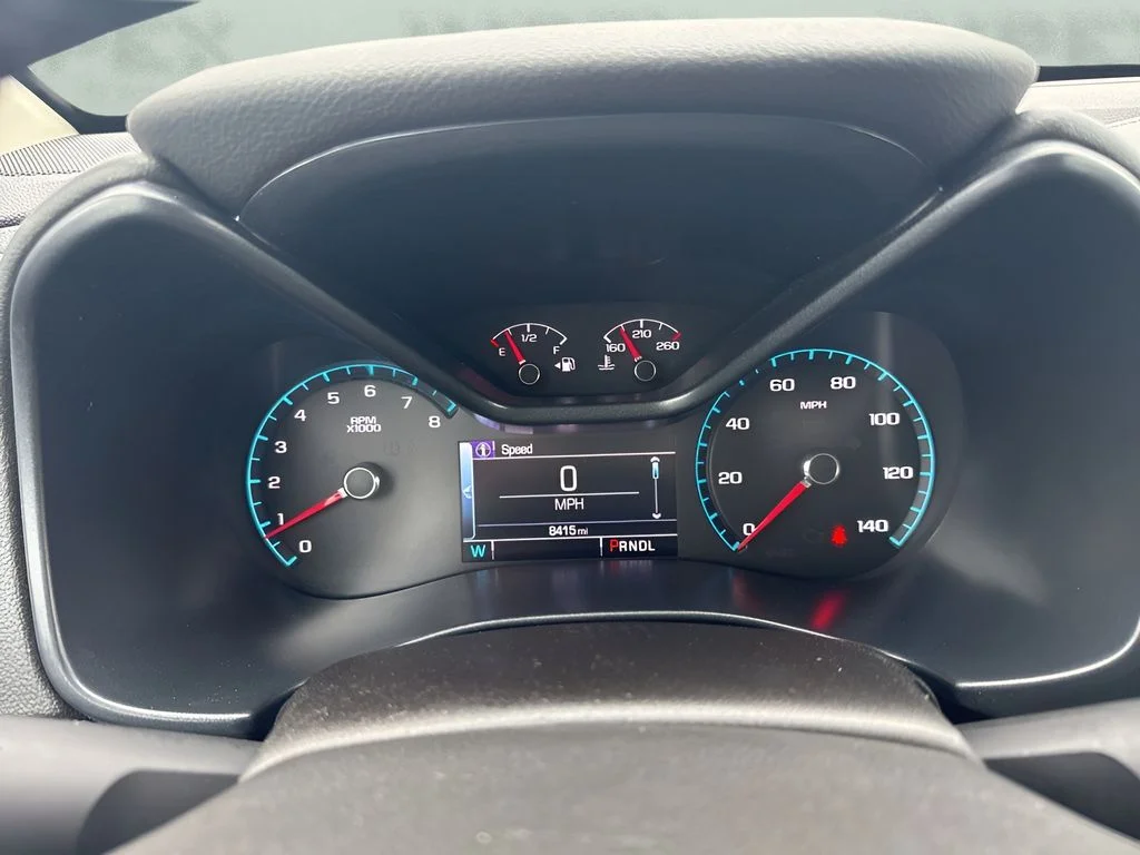 Used 2018 White GMC SLE1 image 18