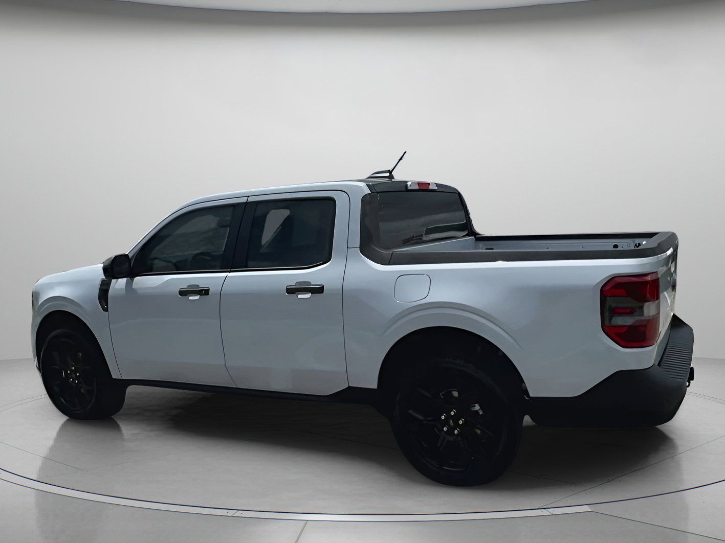 2025 Ford Maverick XLT - Photo 18