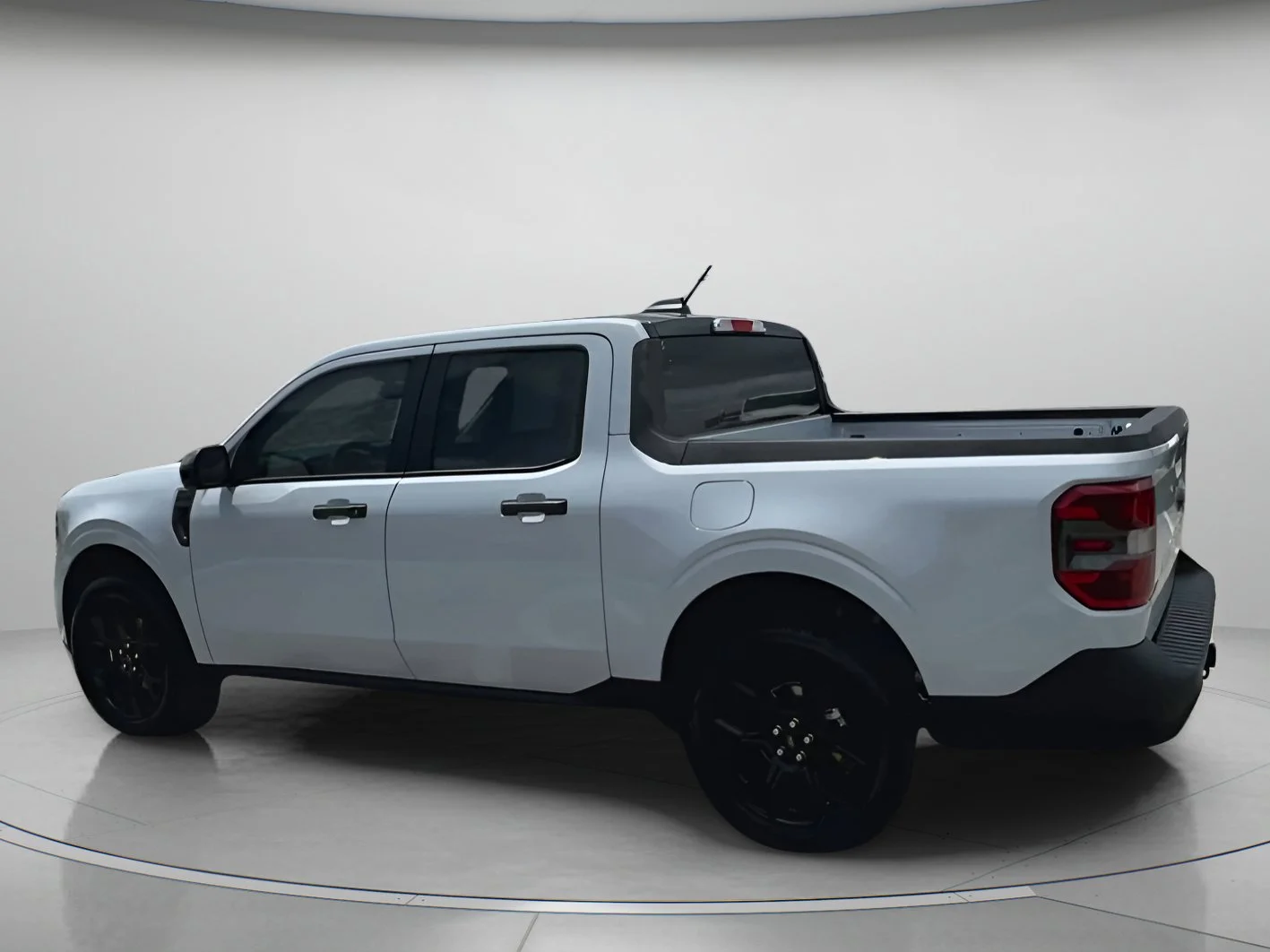 2025 Ford Maverick XLT - Photo 18