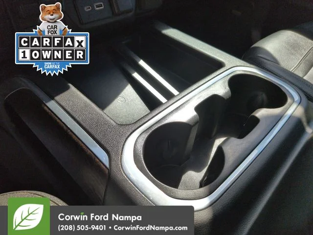 Used 2019 White GMC Denali image 17
