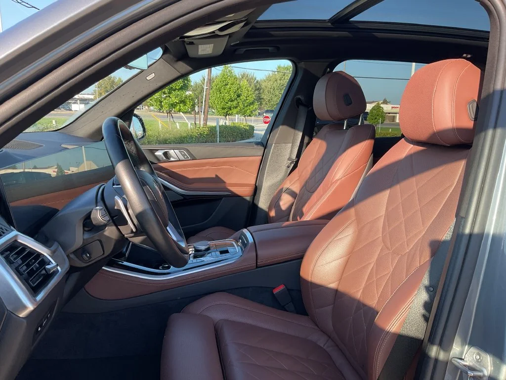 Used 2026 Gray BMW sDrive40i image 12