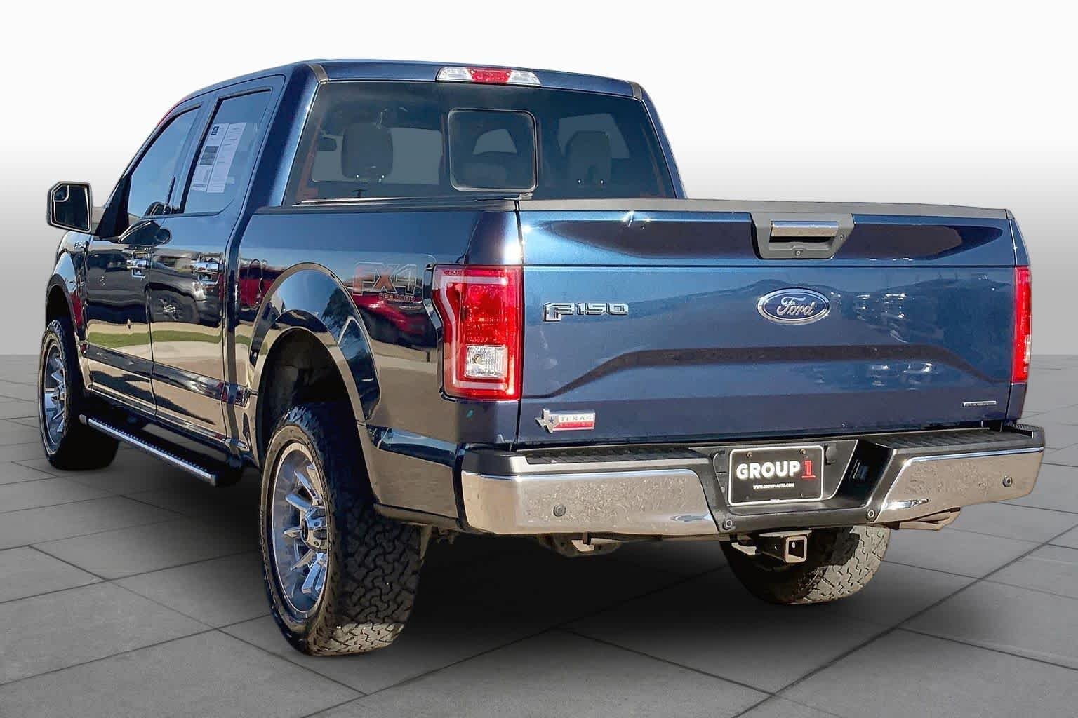Used 2016 Blue Jeans Metallic Ford XLT image 11