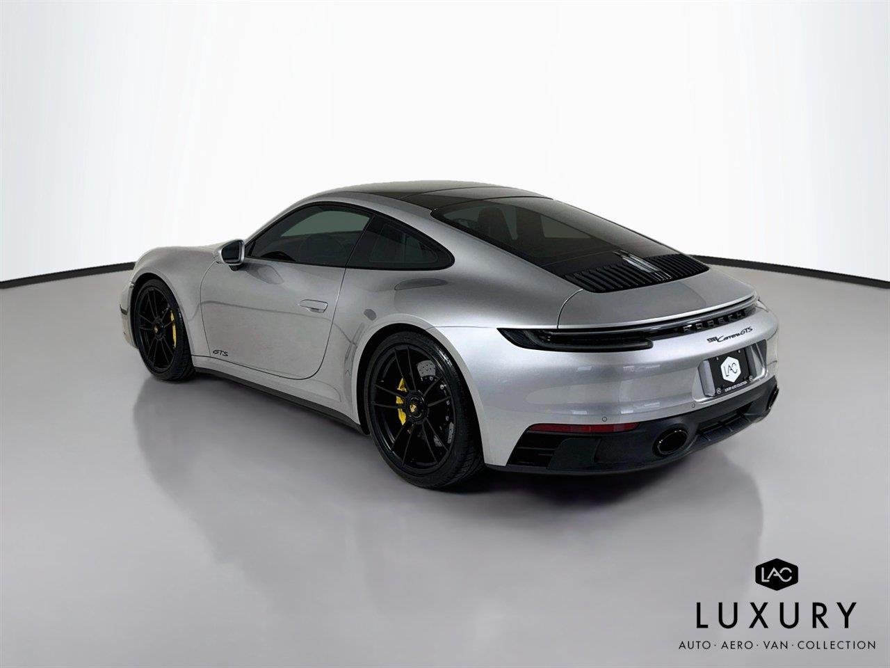 Used 2024 GT Silver Metallic Porsche Carrera GTS | Ceramic Brakes | Ventilated Seats | Only 4K Miles image 7