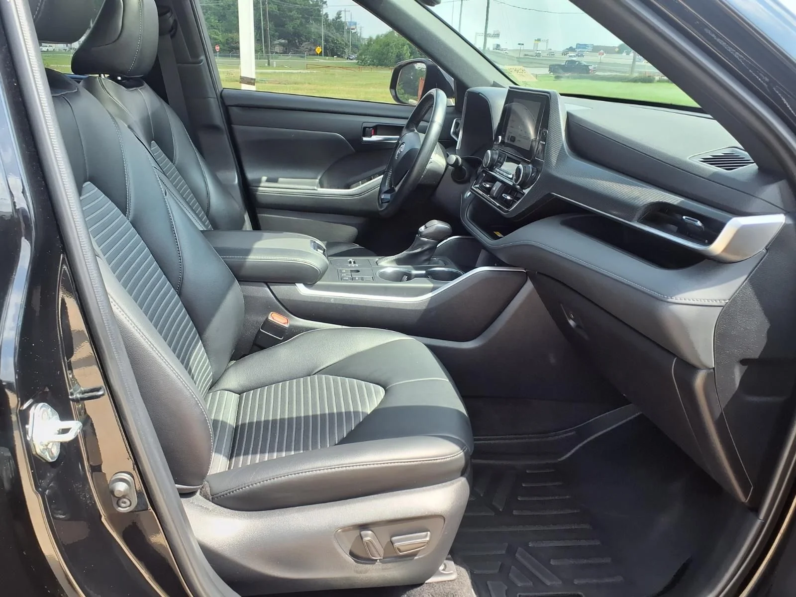 Used 2023 Black Toyota XSE image 18