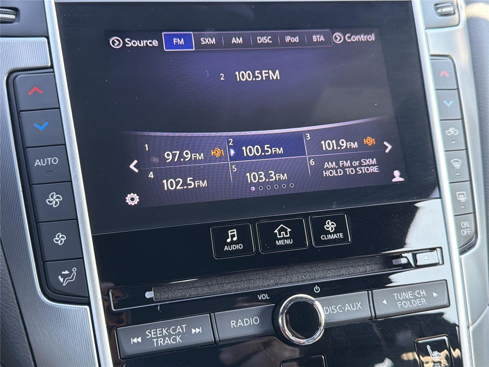 Used 2019 Black Obsidian INFINITI 3.0t LUXE image 6
