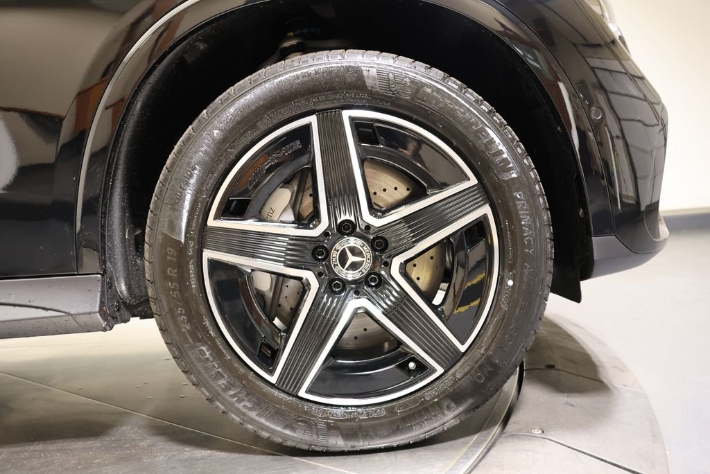 Used 2026 Black Mercedes-Benz GLC 300 image 14