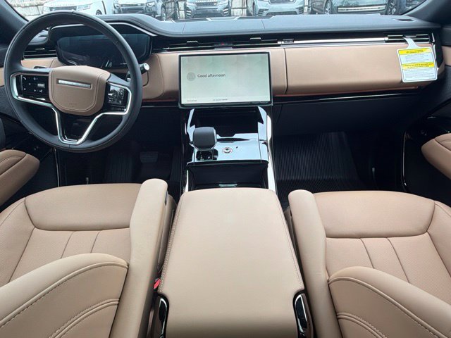 New 2027 Fuji White Land Rover SE image 5
