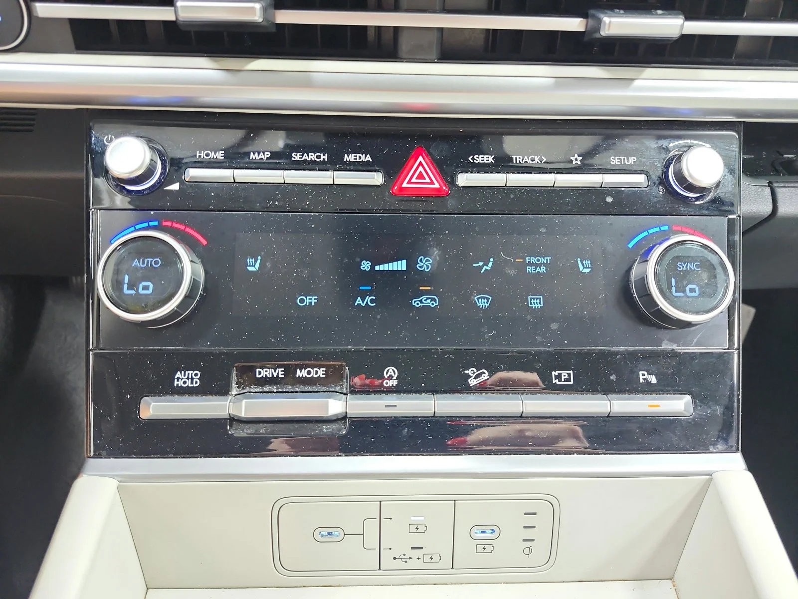 Used 2026 Silver Hyundai SEL image 19