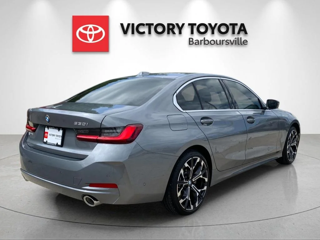 Used 2025 Gray BMW 330i xDrive image 7