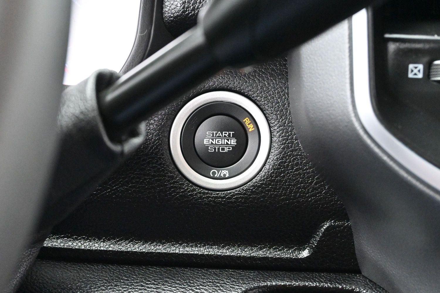 Used 2025 White Ram Big Horn image 26