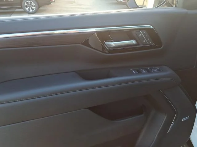 Used 2026 Summit White Chevrolet LT image 20