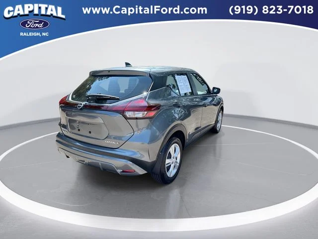 Used 2025 Gray Nissan S image 8