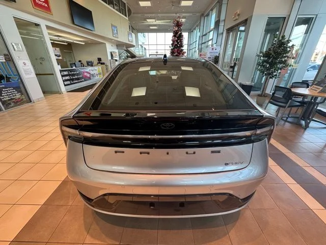 New 2025 Cutting Edge Toyota XSE Premium image 4