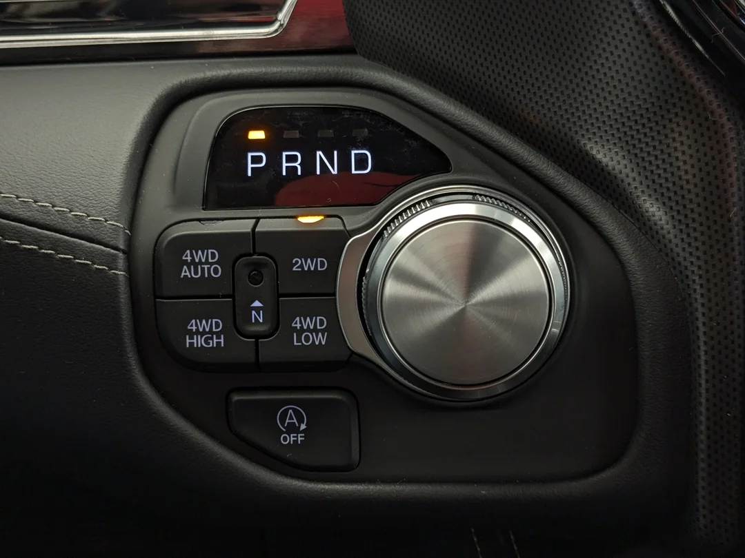 New 2026 White RAM Limited - - 5.7L HEMI V8 eTorque - 14.4 NAV Display - RamBox Cargo Sys - Surround View Cam & More! image 21