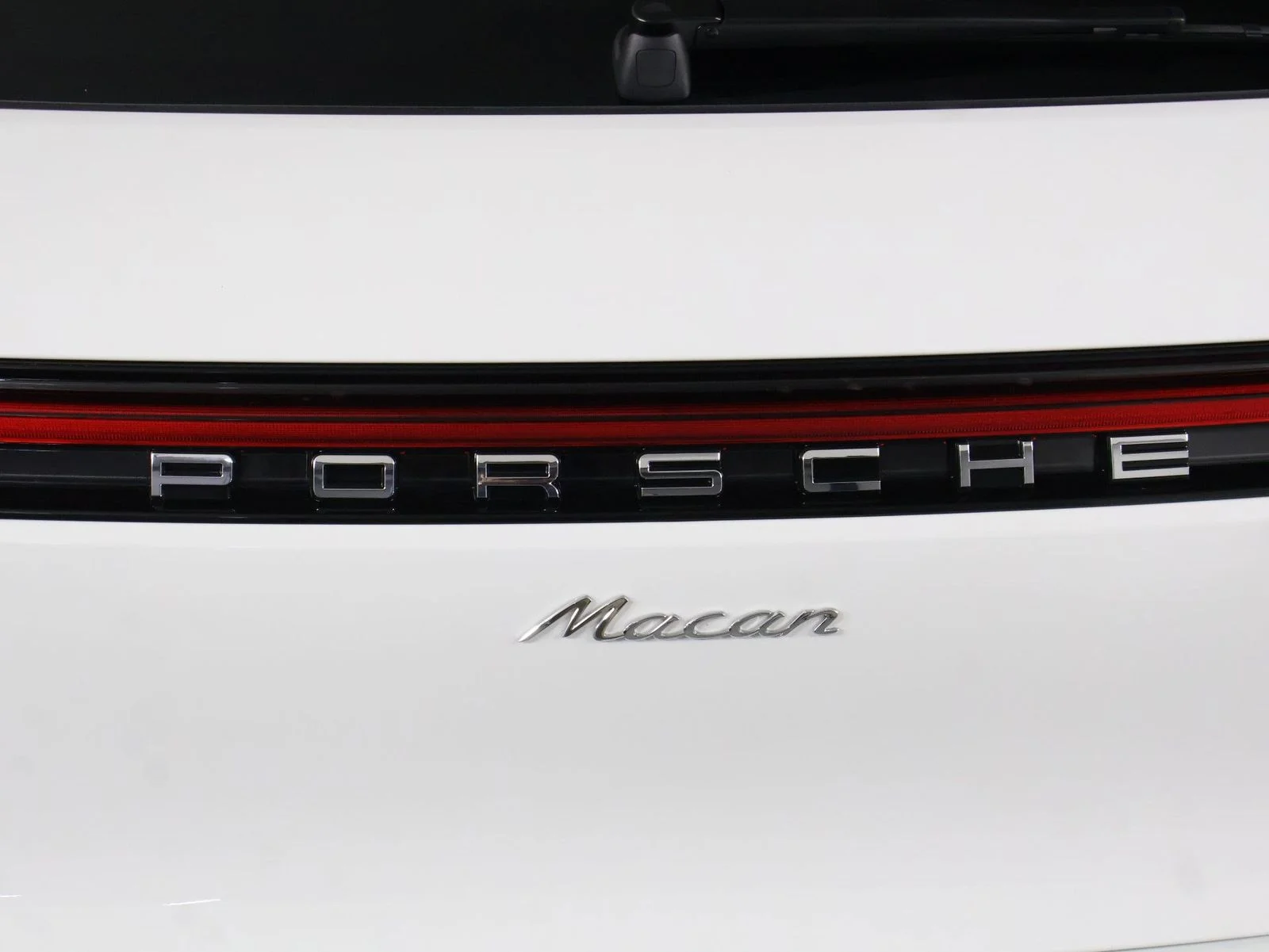 Certified Used 2026 White Porsche  image 22