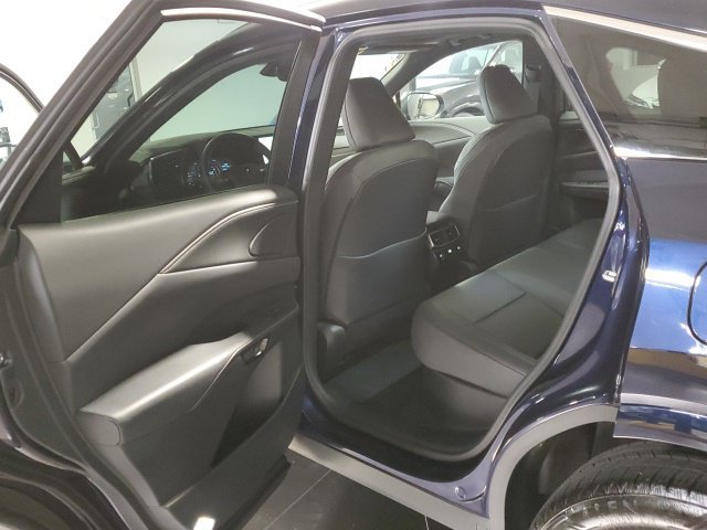 Used 2026  Lexus 350 Premium image 19