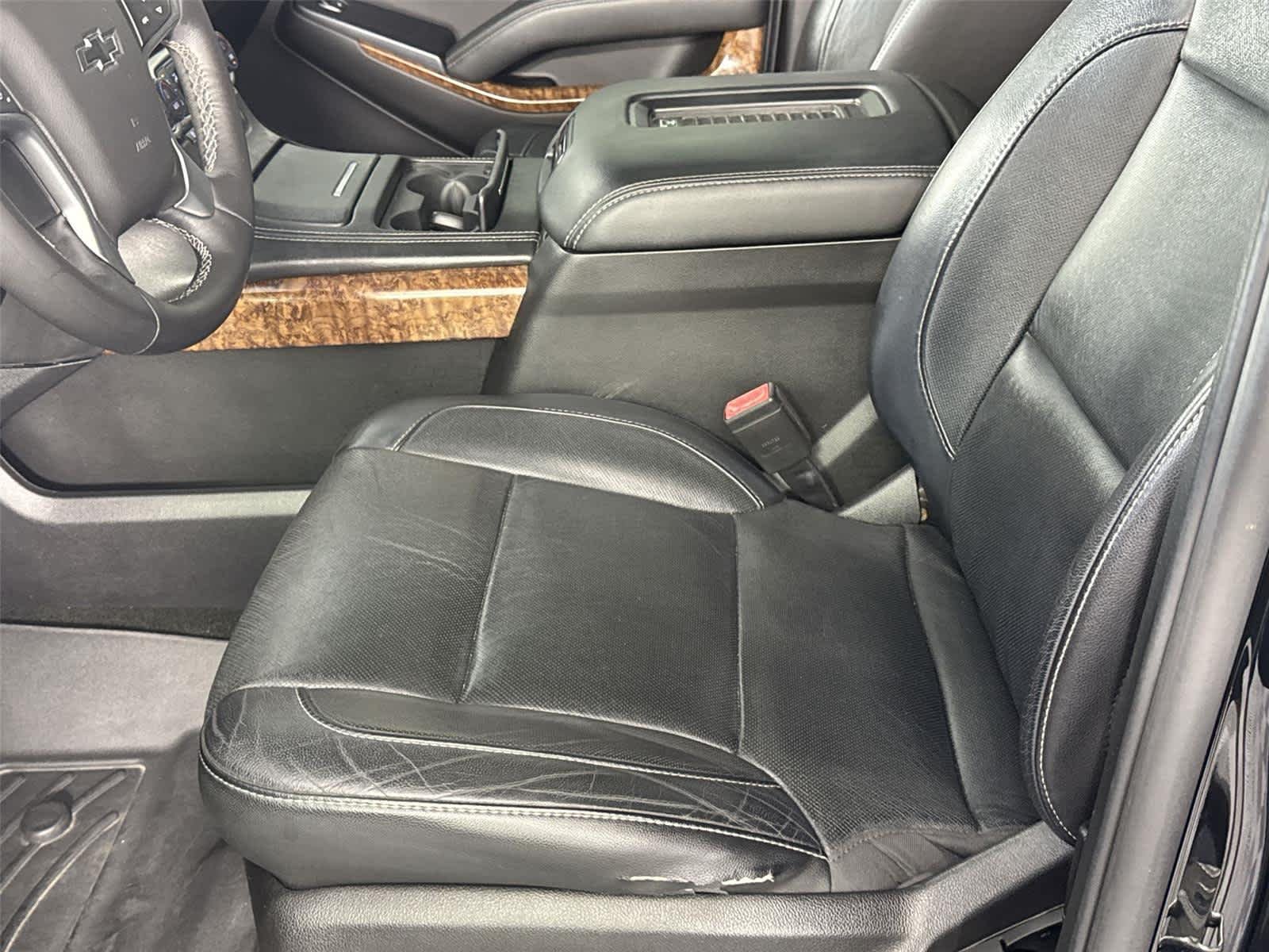 Used 2017 BLACK Chevrolet Premier image 11