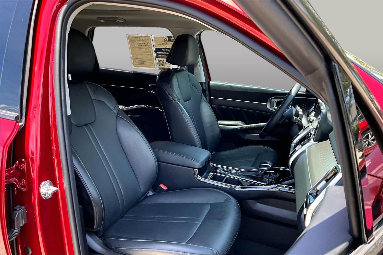 Used 2023 Passion Red Kia SX image 9