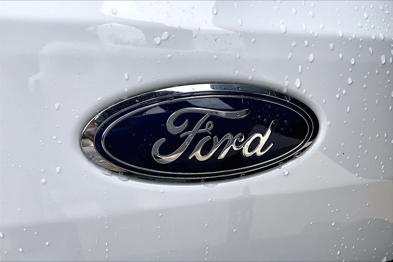 Used 2024 Oxford White Ford Outer Banks image 31