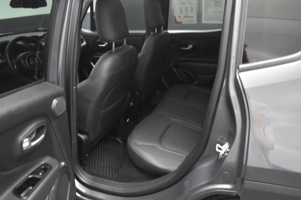 Used 2022 Gray Jeep Limited image 16
