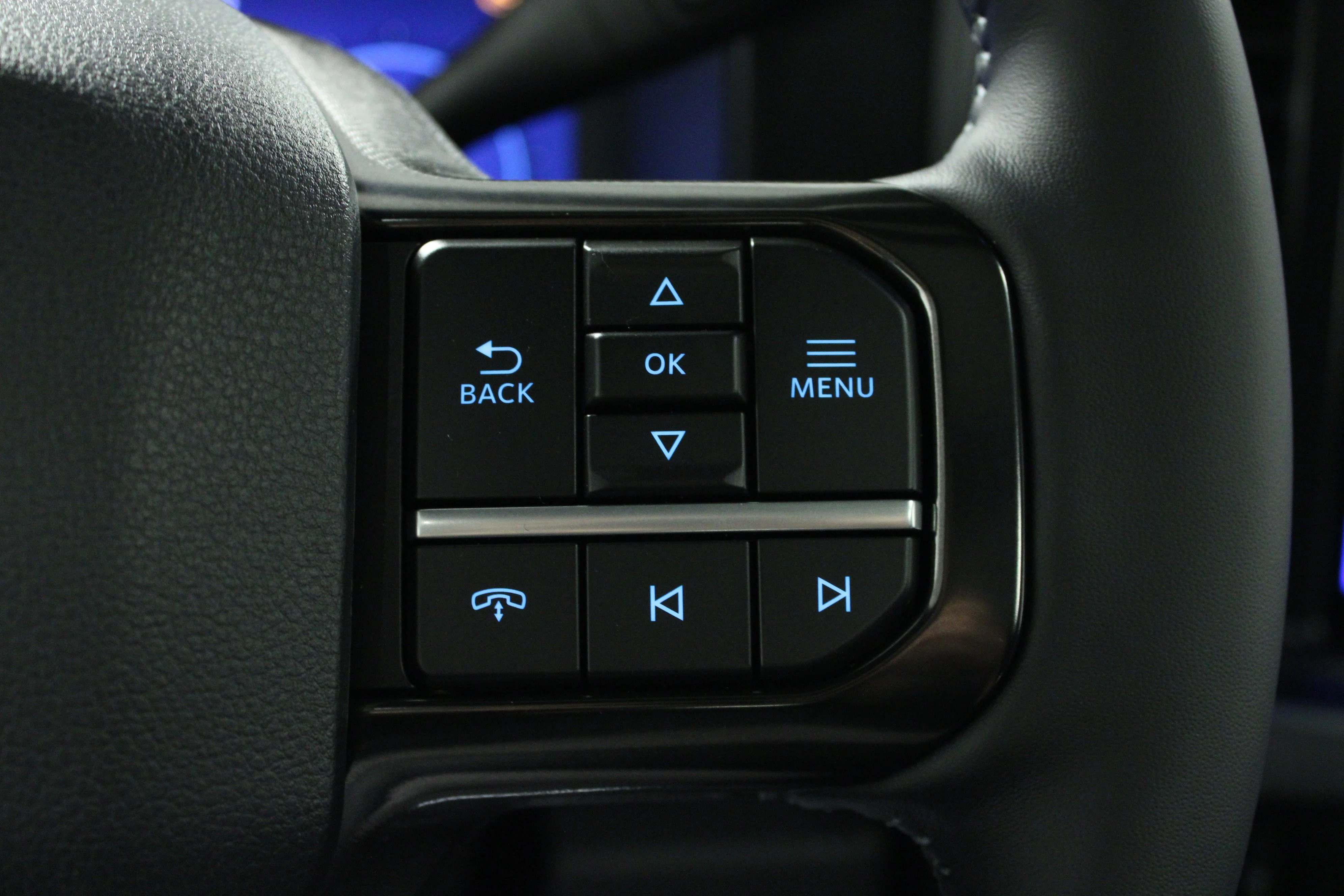 New 2026 Carbonized Gray Metallic Ford F-250® Platinum® image 21