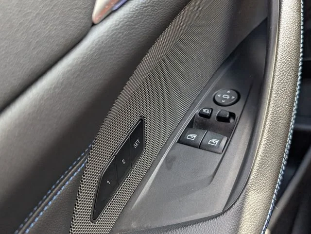 Used 2022 Black BMW M440i image 39