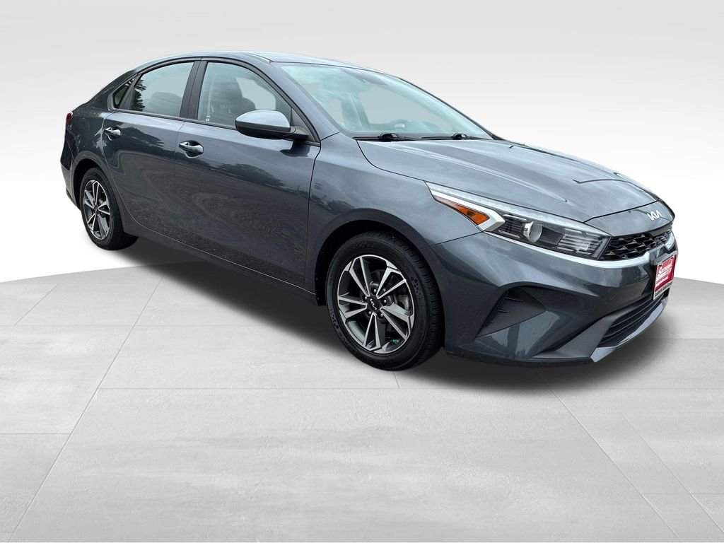 Used 2023 Gray Kia LXS image 9