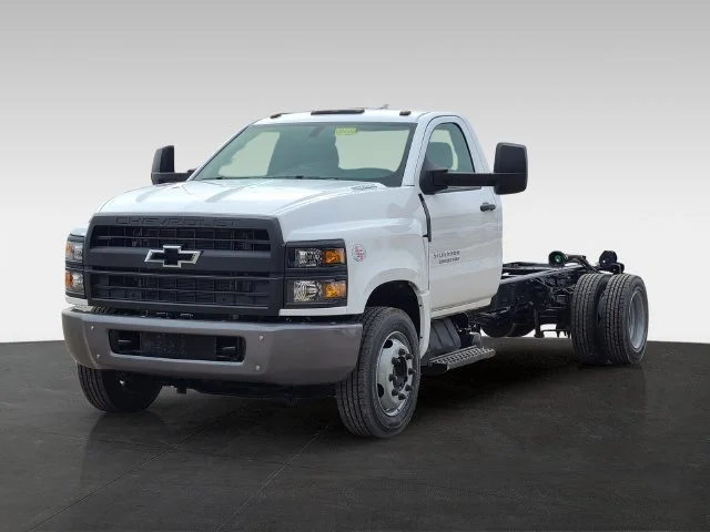 Used 2024 White Chevrolet 108 CA 189WB image 10