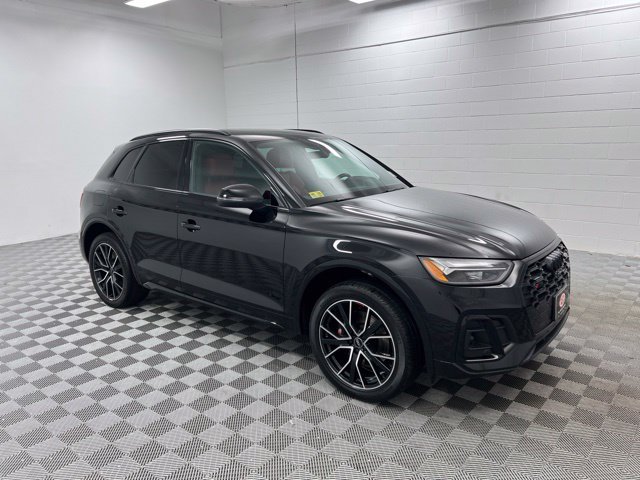 Used 2023 Mythos Black Metallic Audi Premium Plus image 4