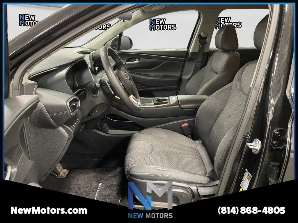 Used 2021 Twilight Black Hyundai SE image 9