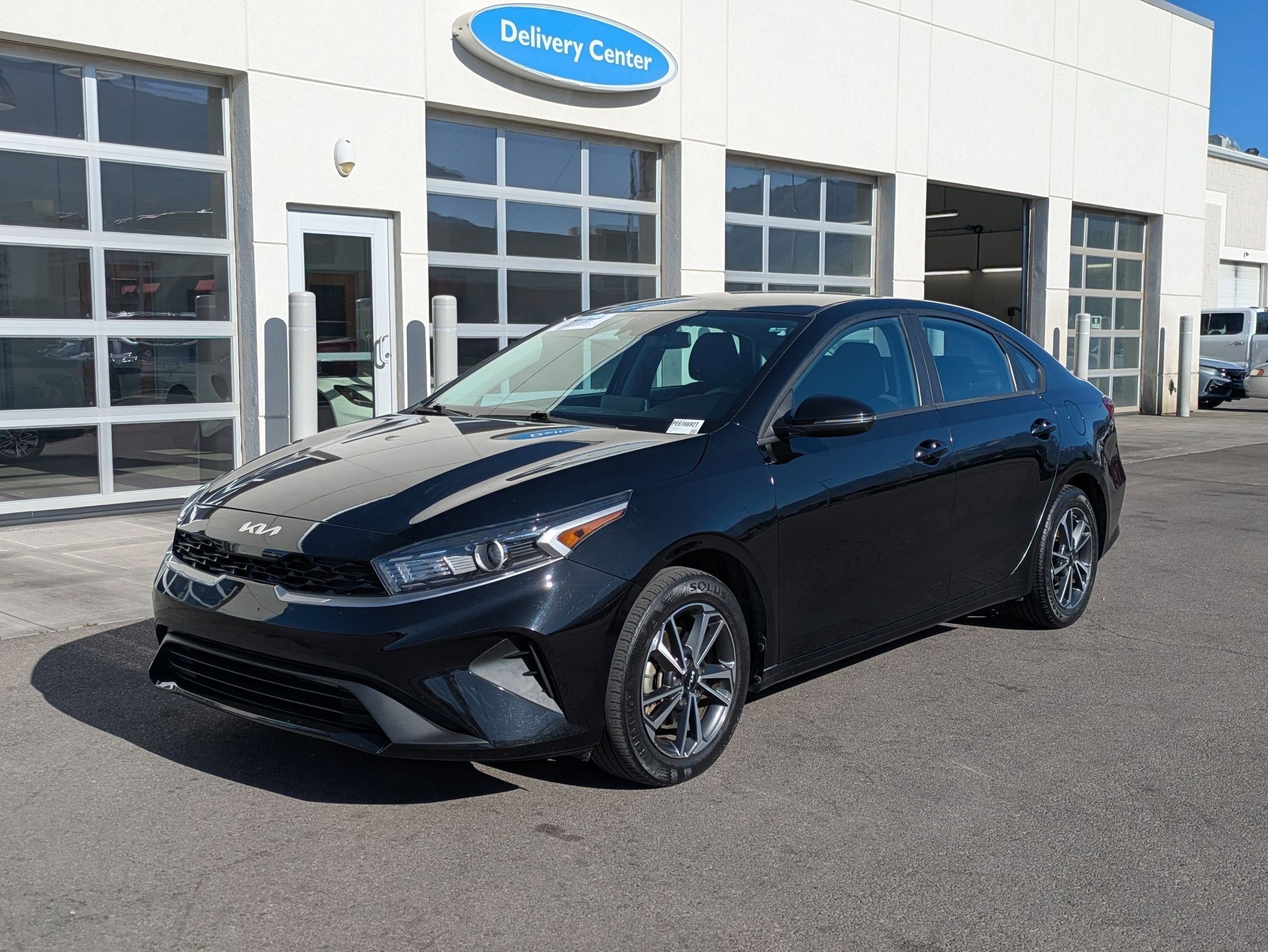Used 2023 Aurora Black Kia LXS image 9