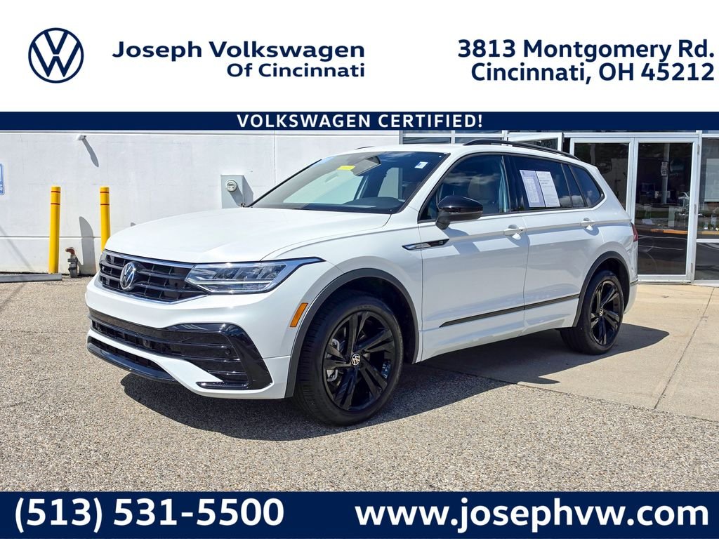 2023 Volkswagen Tiguan SE R-LINE BLACK