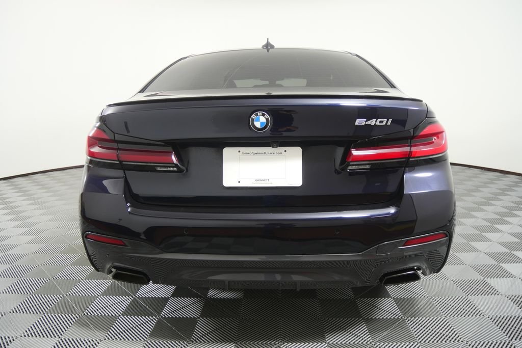 Certified Used 2023 Carbon Black Metallic BMW 540i image 4