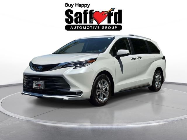 2022 Toyota Sienna Platinum