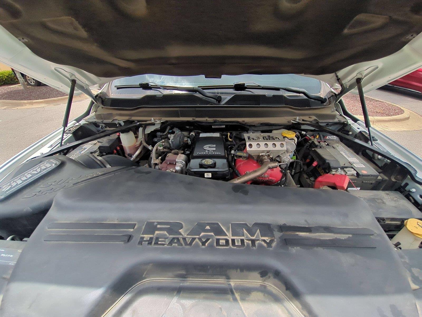 Used 2022 Bright White Clearcoat Ram Laramie image 37