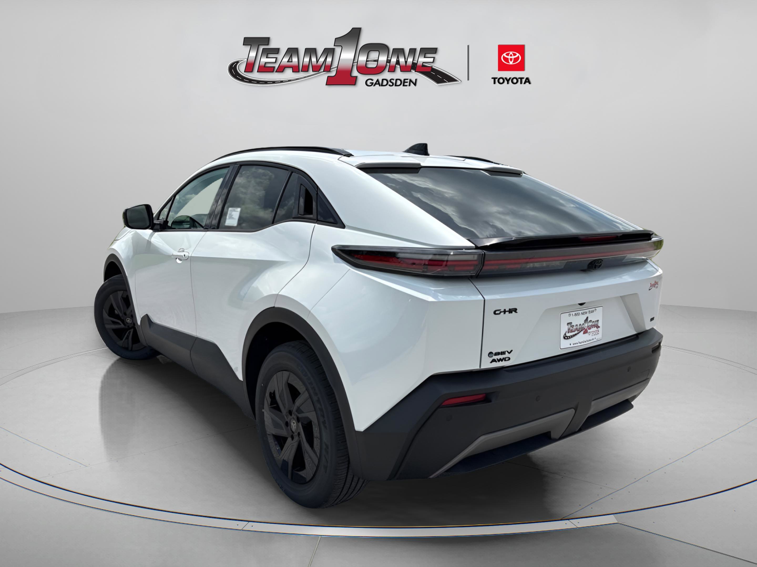 New 2026 Wind Chill Pearl Toyota SE image 5