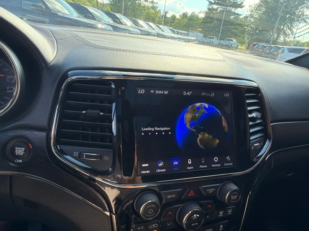 Certified Used 2020 Black Jeep Overland image 36