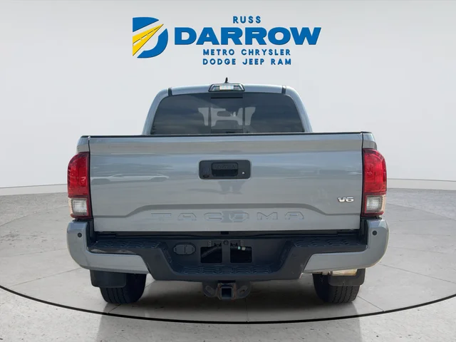 Used 2019 Gray Toyota  image 4