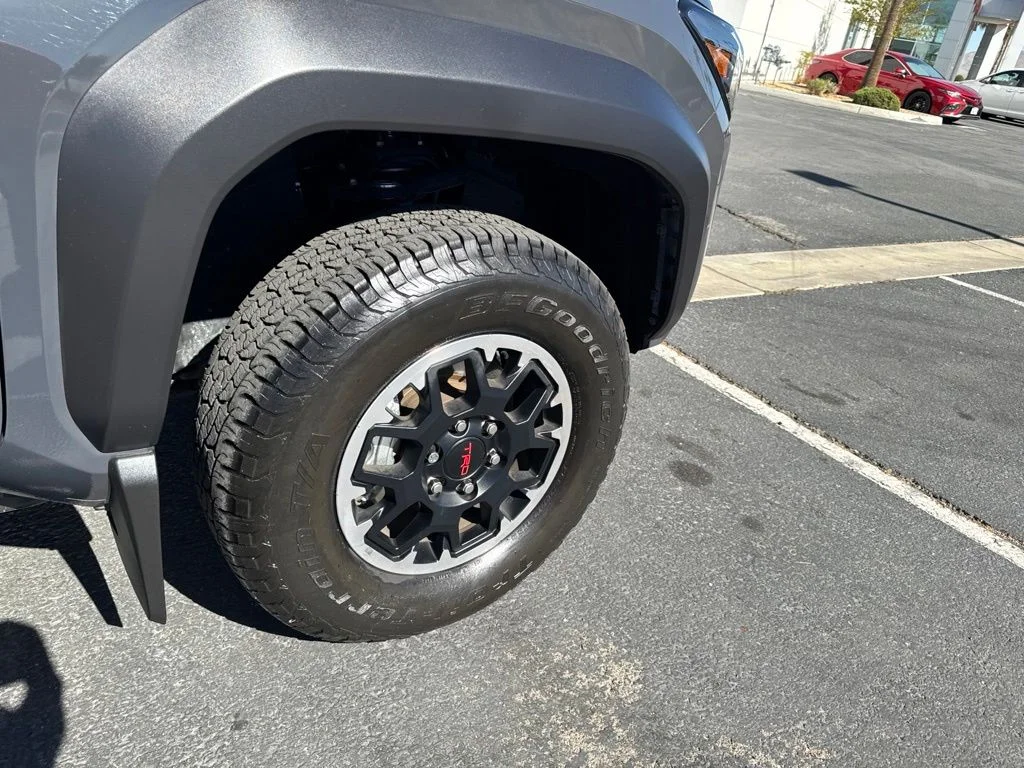 Certified Used 2025  Toyota TRD Off-Road image 21