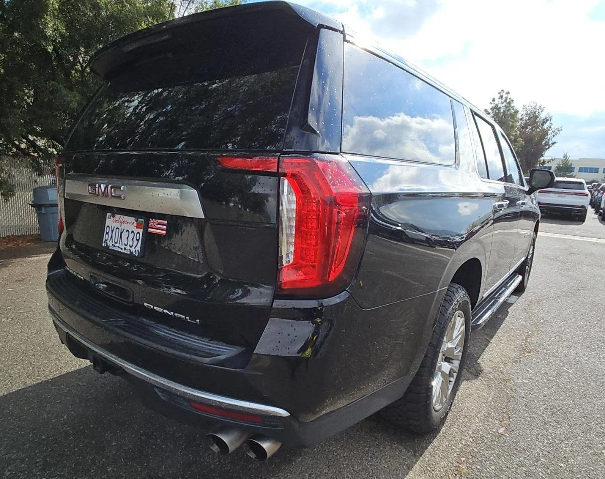 Used 2021 ONYX BLACK GMC Denali image 22